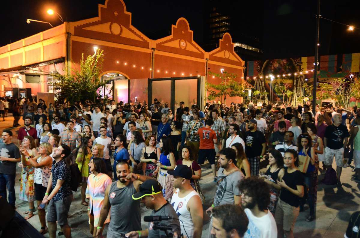 Viagens, Câmbio, Transporte para Shows e Eventos